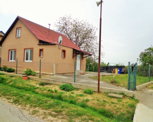 Rodinný dom - Alekšince