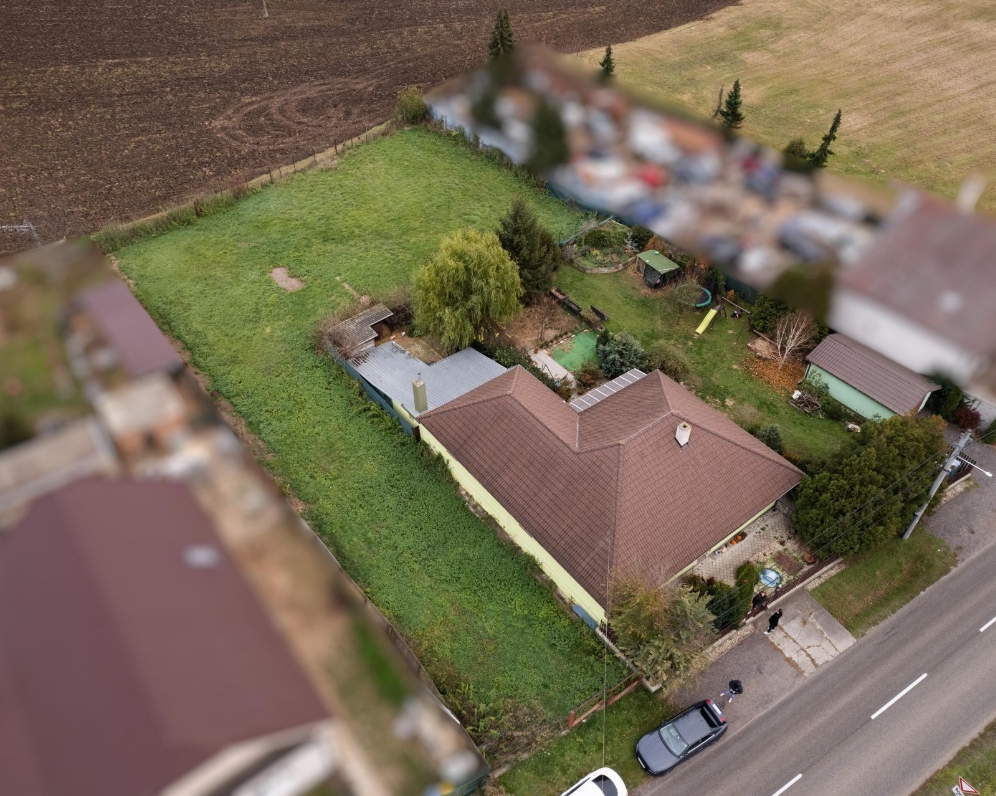 Predaj, pozemok 870m2 Zbehy, okr. Nitra